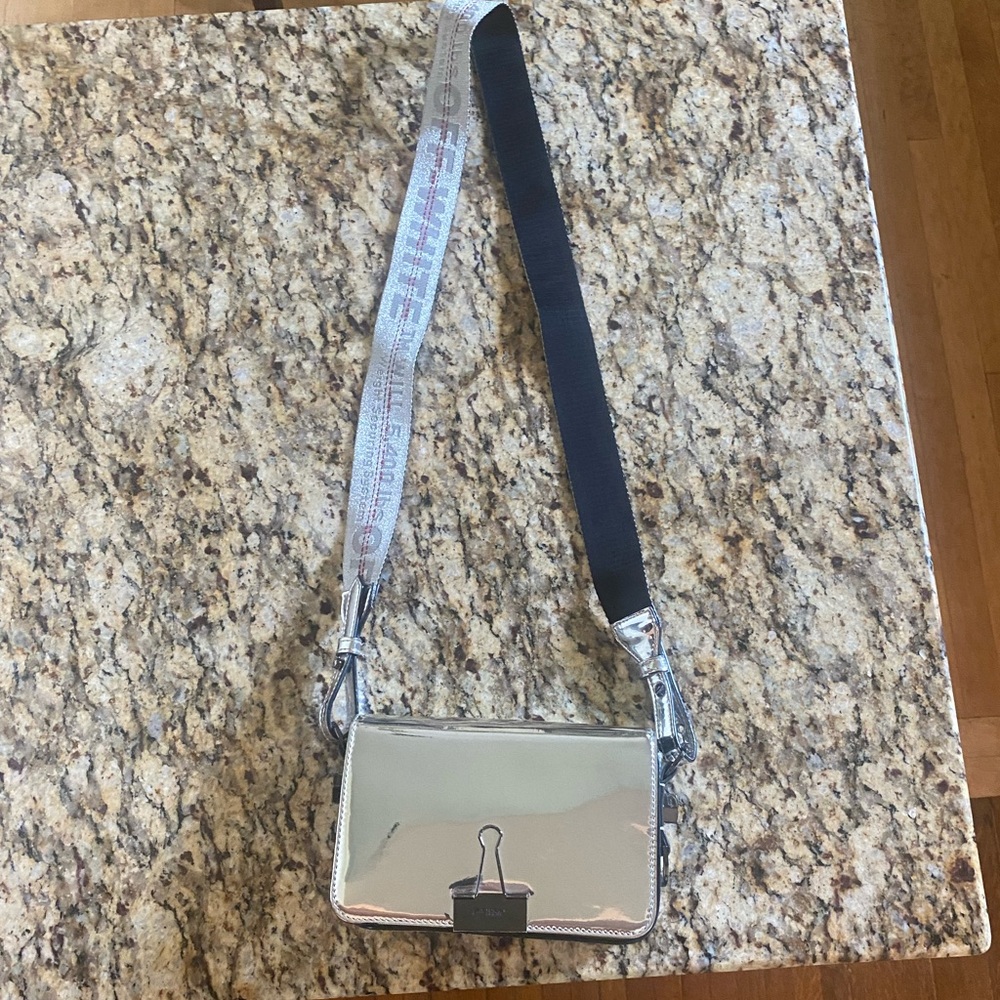 Off-White Mirror silver bag clutch binder clip
